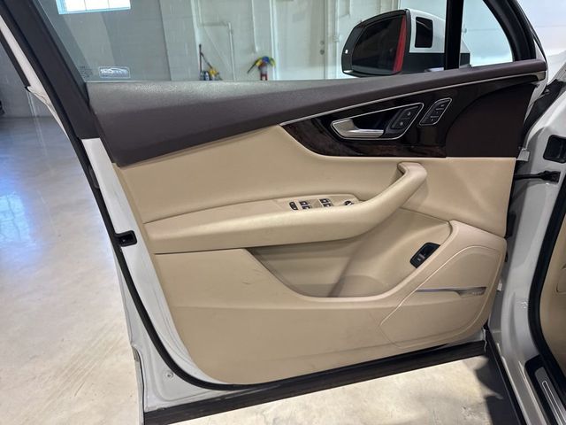 2019 Audi Q7 Prestige 55 TFSI quattro - 23035486 - 29