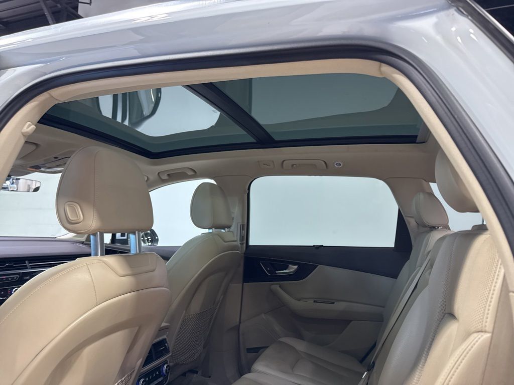 2019 Audi Q7 Prestige 55 TFSI quattro - 23035486 - 34