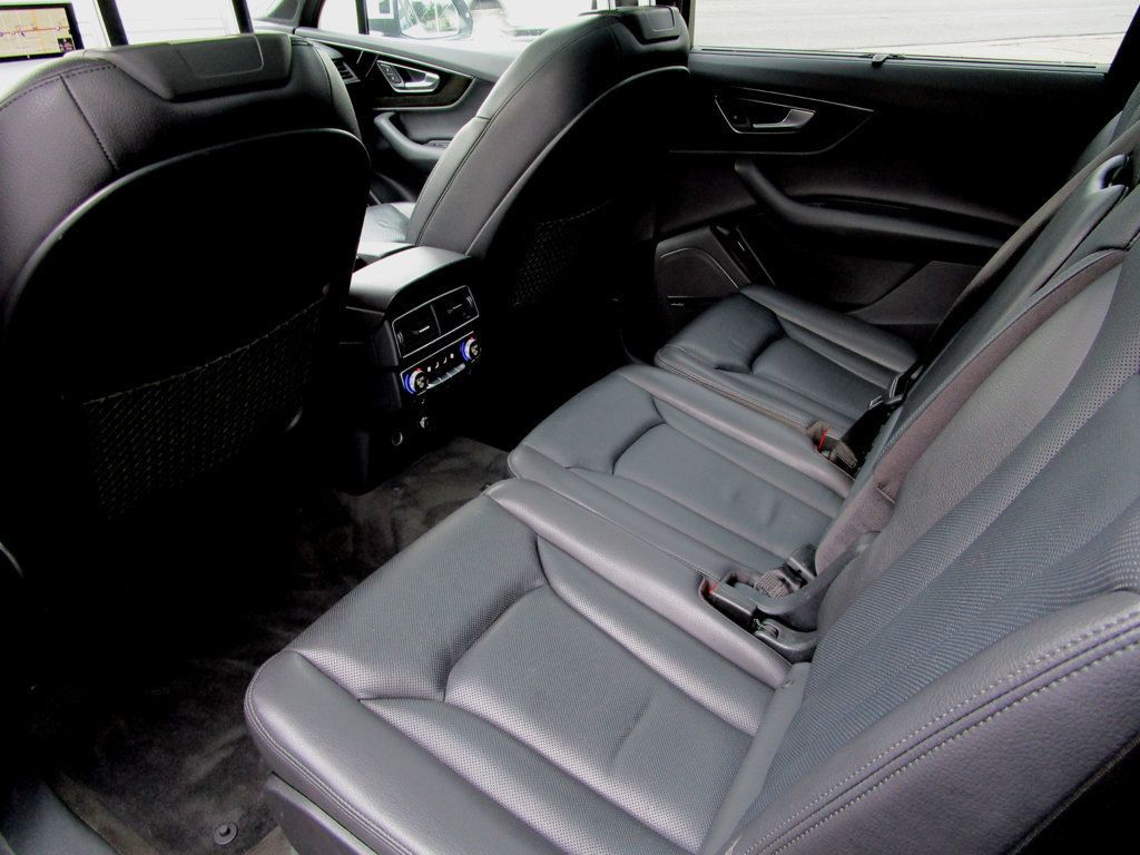 2019 Audi Q7 Prestige 55 photo 15