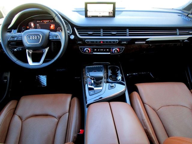 2019 Audi Q7 Prestige 55 TFSI quattro - 23043611 - 1