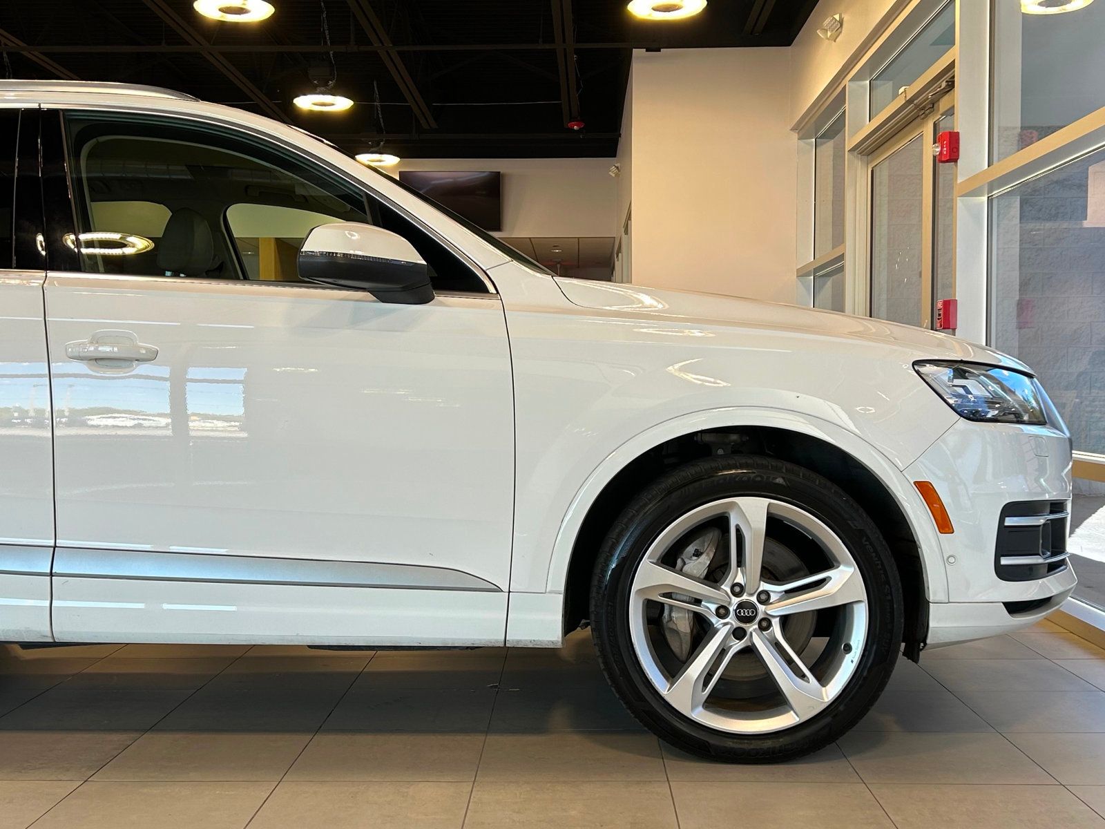 2019 Audi Q7 Prestige 55 photo 14