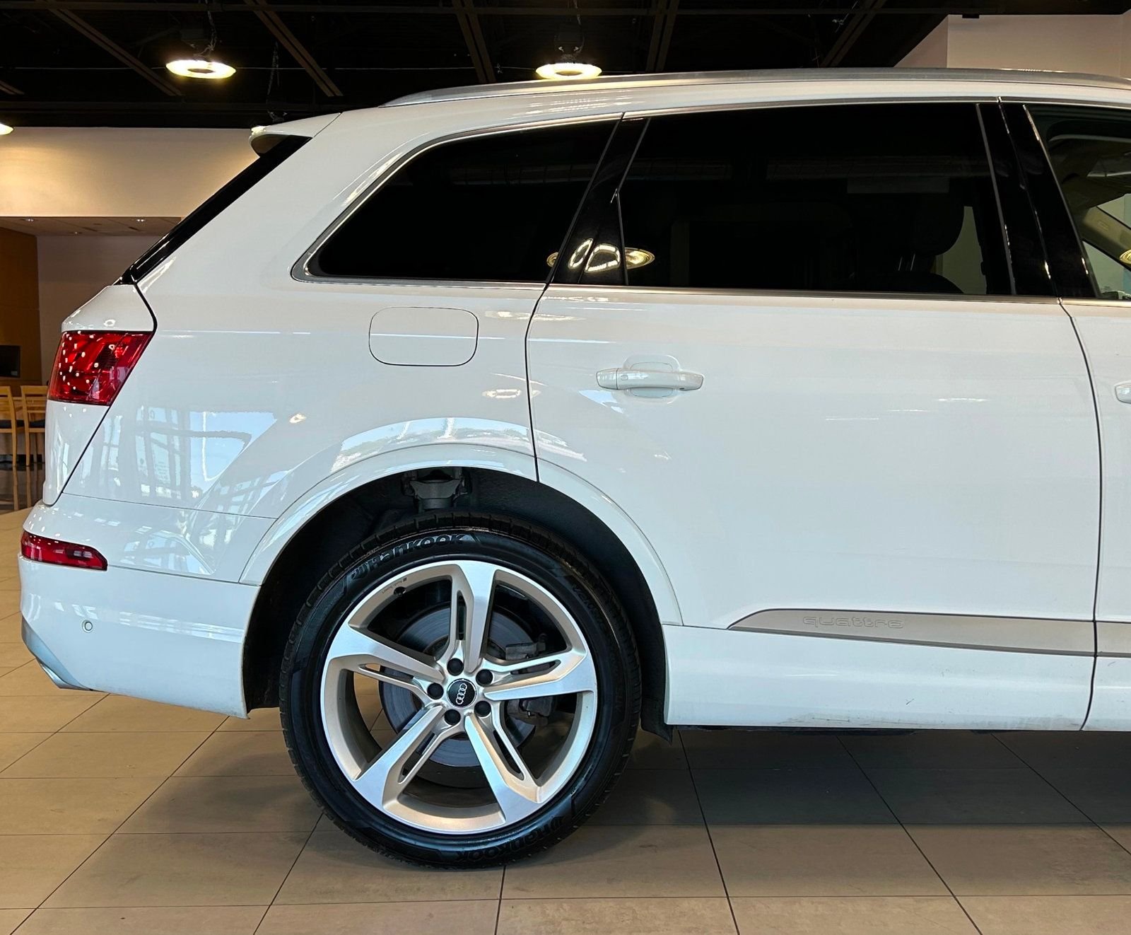 2019 Audi Q7 Prestige 55 photo 15