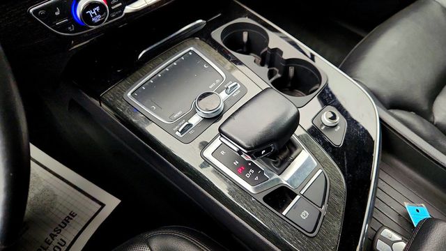 2019 Audi Q7 Prestige 55 TFSI quattro w/ 21'' Wheels & Cold Weather Package - 23011396 - 15