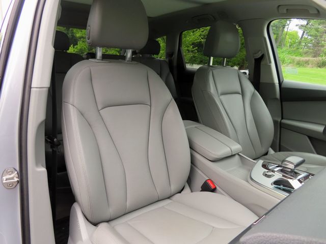 2019 Audi Q7 SE Premium 45 TFSI quattro - 23026790 - 28