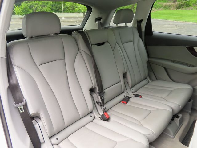 2019 Audi Q7 SE Premium 45 TFSI quattro - 23026790 - 31