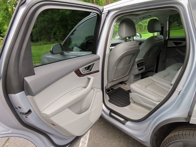 2019 Audi Q7 SE Premium 45 TFSI quattro - 23026790 - 32