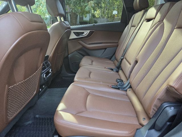 2019 Audi Q7 SE Premium Plus 45 TFSI quattro - 23097239 - 13