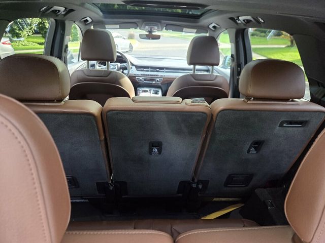 2019 Audi Q7 SE Premium Plus 45 TFSI quattro - 23097239 - 19