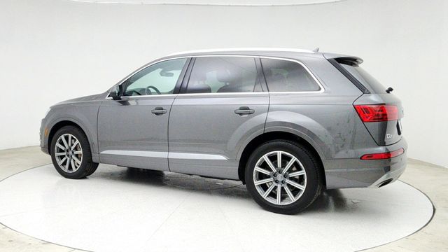 2019 Audi Q7 SE Premium Plus 45 TFSI quattro with Cold Weather Package - 22941000 - 6