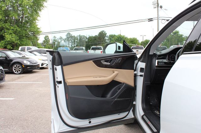 2019 Audi Q8 3.0 TFSI Premium Plus - 23024729 - 11