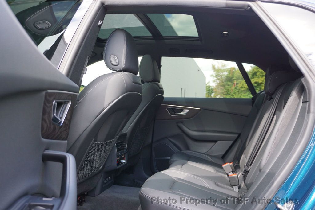 2019 Audi Q8 line Premium Plus photo 8