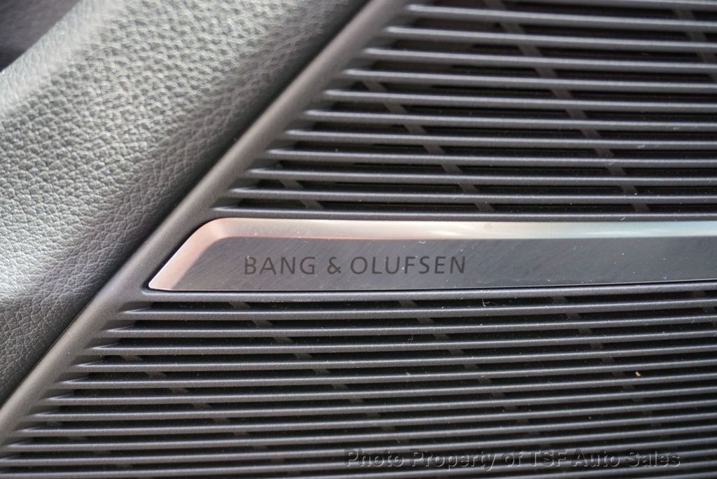 2019 Audi Q8 line Premium Plus photo 30