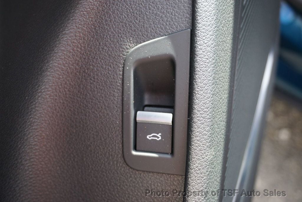 2019 Audi Q8 line Premium Plus photo 31