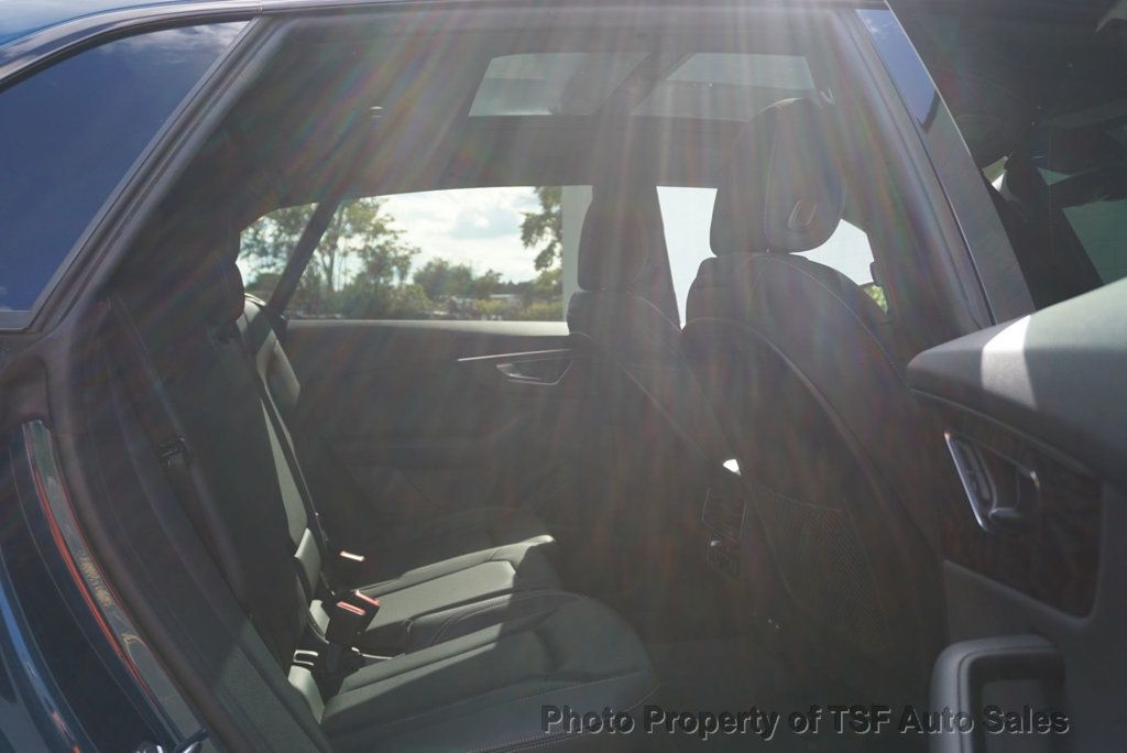 2019 Audi Q8 line Premium Plus photo 36