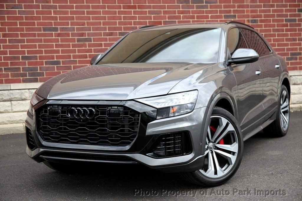 2019 Audi Q8 Prestige photo 2