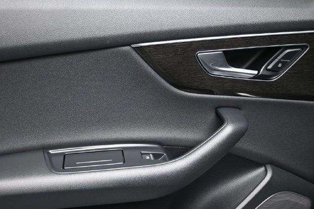 2019 Audi Q8 3.0T Premium - 23082713 - 9