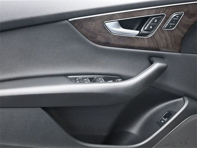 2019 Audi Q8 3.0T Premium - 22959606 - 12