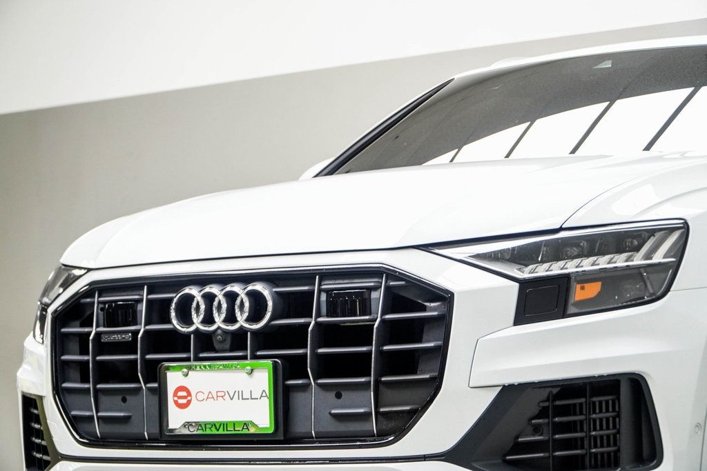 2019 Audi Q8 Prestige photo 2