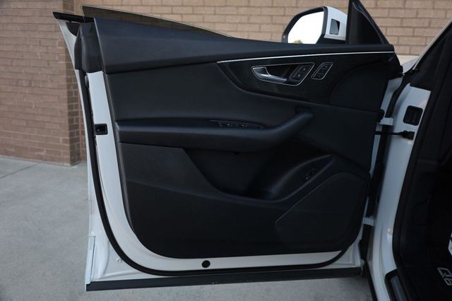 2019 Audi Q8 Premium - 23093847 - 14