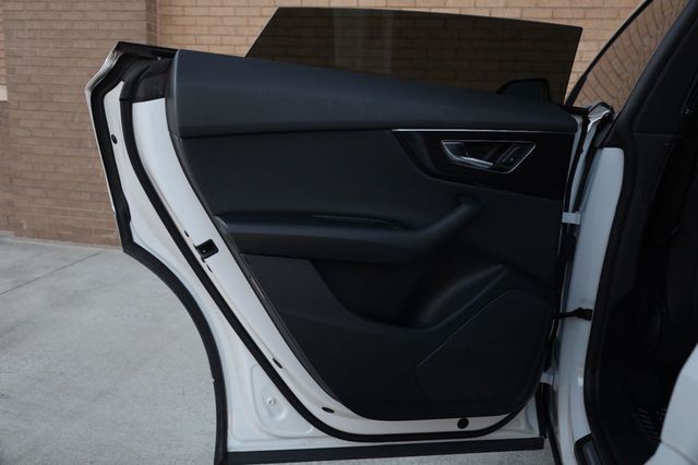 2019 Audi Q8 Premium - 23093847 - 20