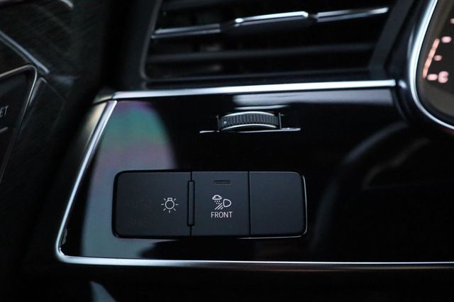 2019 Audi Q8 Premium - 23093847 - 35