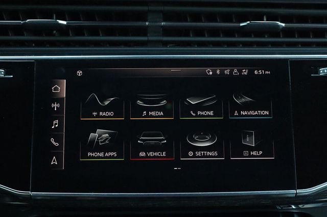 2019 Audi Q8 Premium - 23093847 - 45