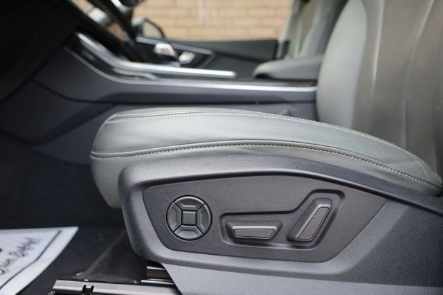 2019 Audi Q8 Premium Plus - 23079333 - 18