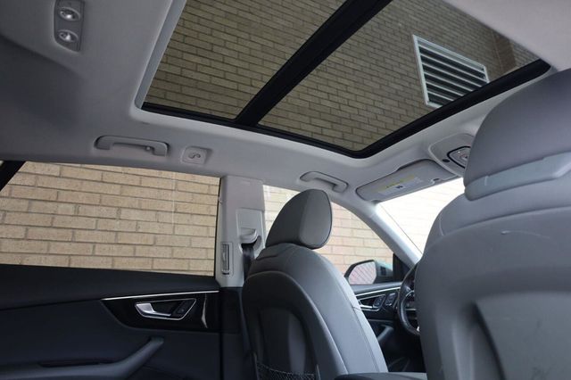 2019 Audi Q8 Premium Plus - 23079333 - 28