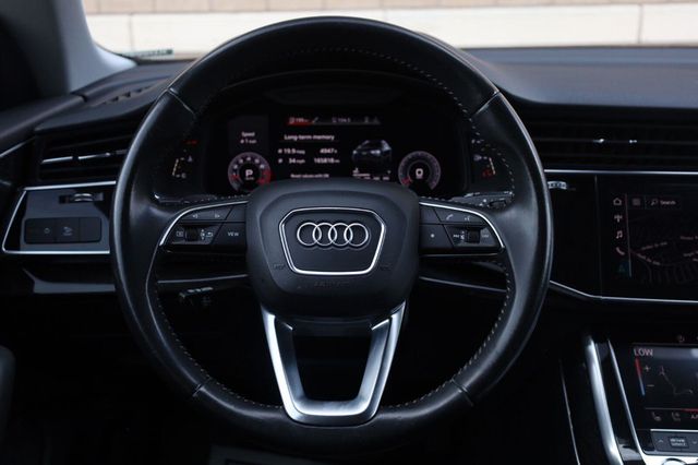 2019 Audi Q8 Premium Plus - 23079333 - 34