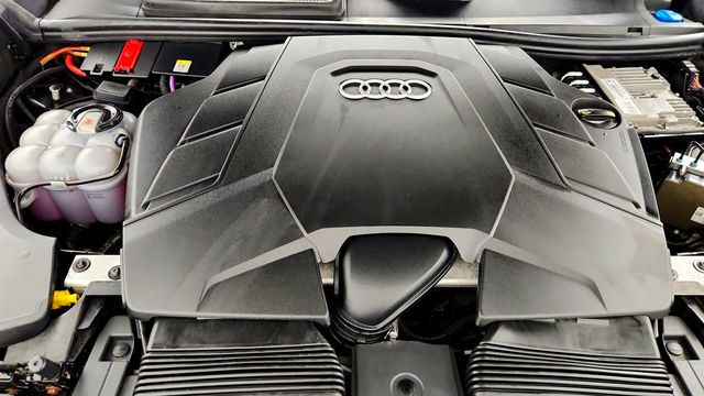 2019 Audi Q8 Premium Plus 55 TFSI quattro - 23079604 - 27