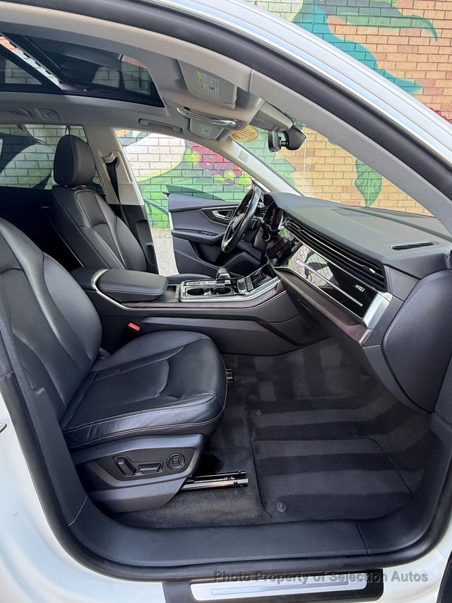2019 Audi Q8 PREMIUM PLUS 55 TFSI QUATTRO w/DRIVER ASSISTANCE PACKAGE - 23094594 - 38