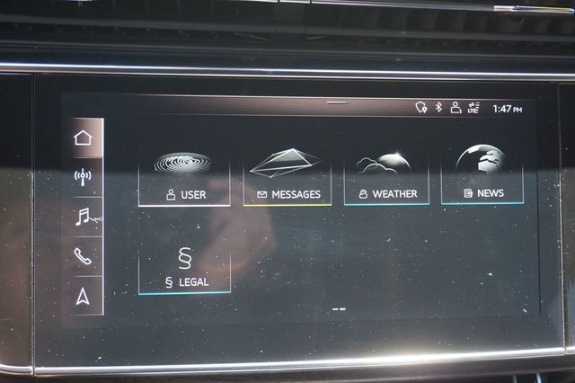 2019 Audi Q8 PREMIUM PLUS QUATTRO, S-LINE, PREMIUM WHEELS, PANO MOON ROOF - 23032874 - 39