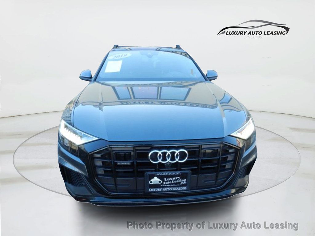 2019 Audi Q8 Prestige 55 photo 3