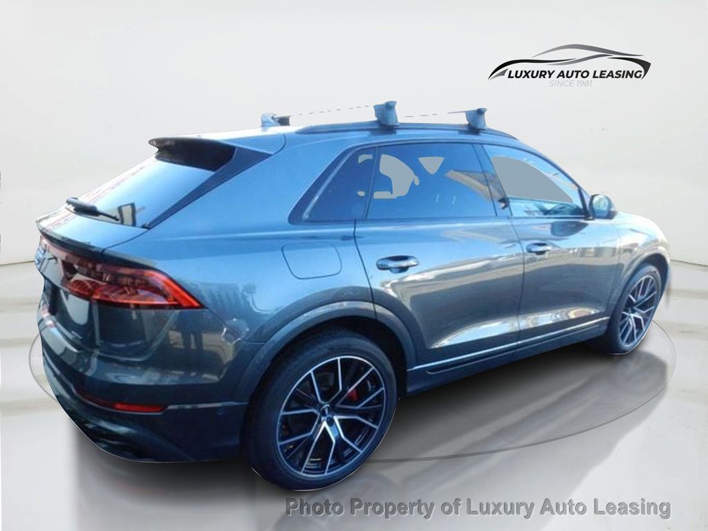 Audi Q8 photo 8