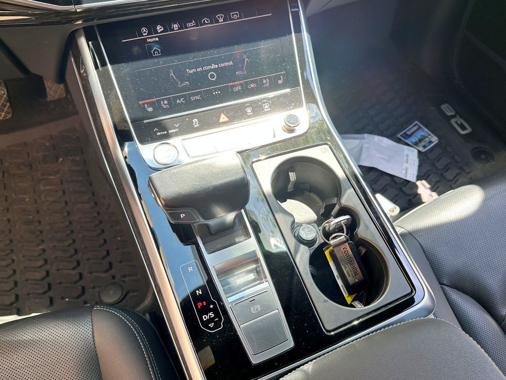 2019 Audi Q8 Prestige 55 TFSI quattro - 23044025 - 10