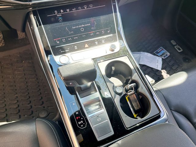 2019 Audi Q8 Prestige 55 TFSI quattro - 23044025 - 10
