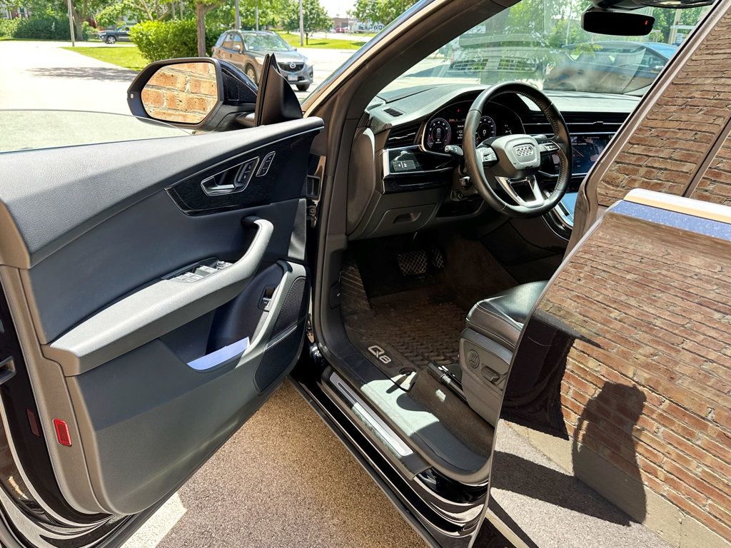 2019 Audi Q8 Prestige 55 TFSI quattro - 23044025 - 4