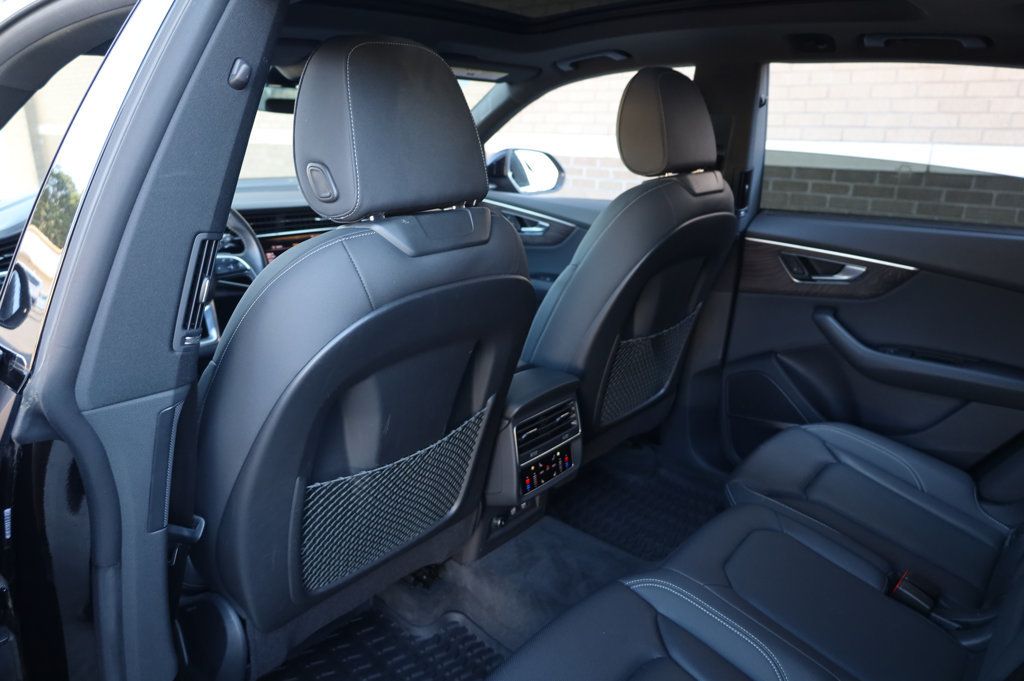2019 Audi Q8 Prestige 55 photo 18