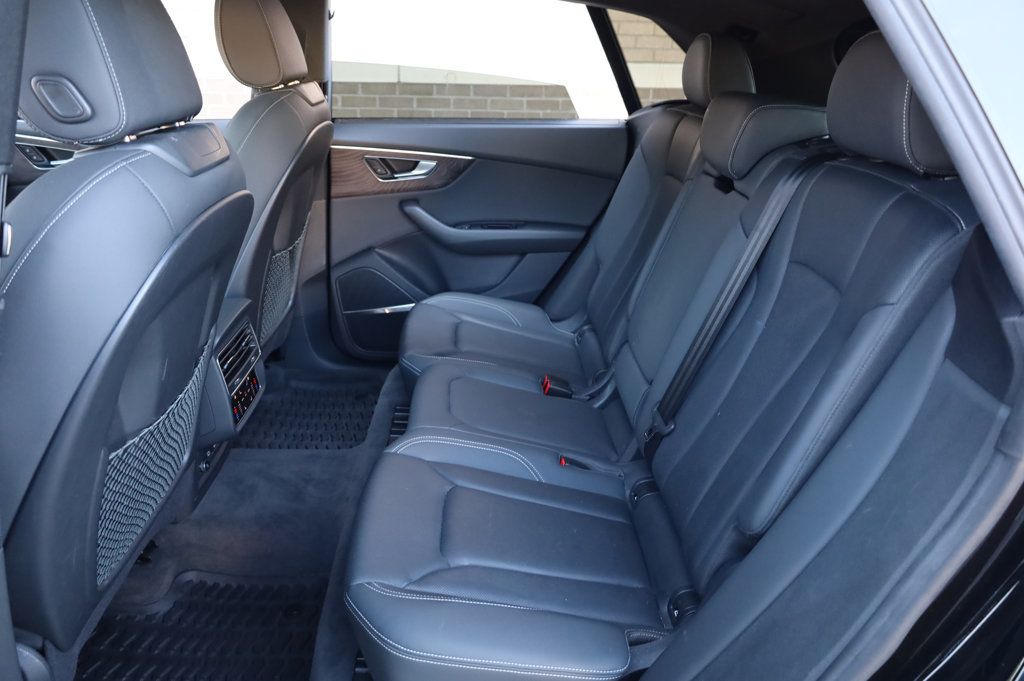 2019 Audi Q8 Prestige 55 photo 19