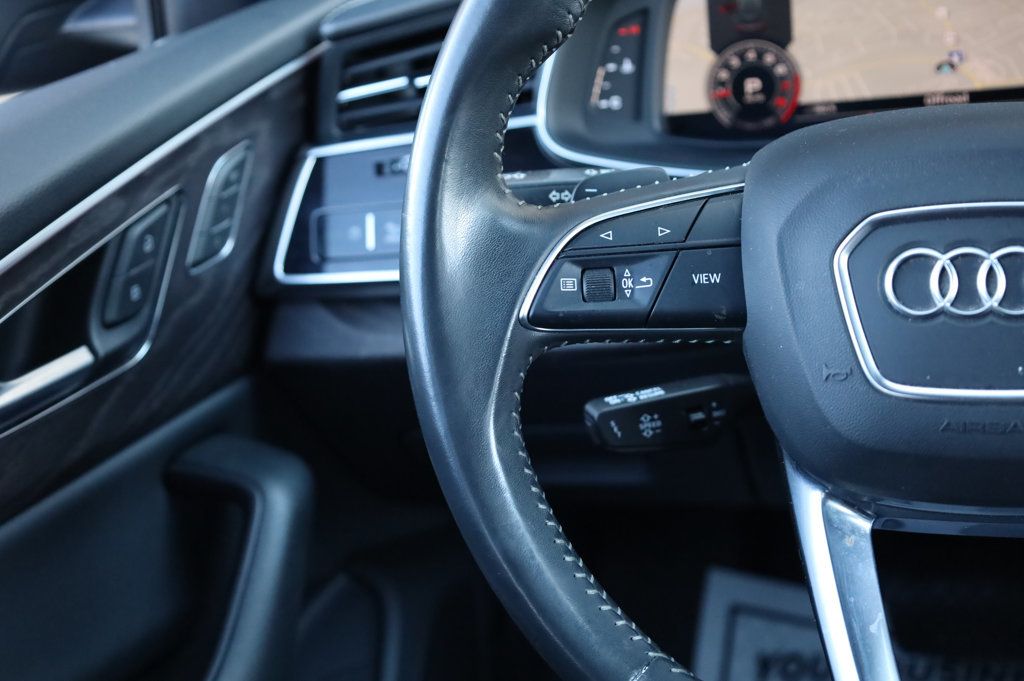 2019 Audi Q8 Prestige 55 photo 28