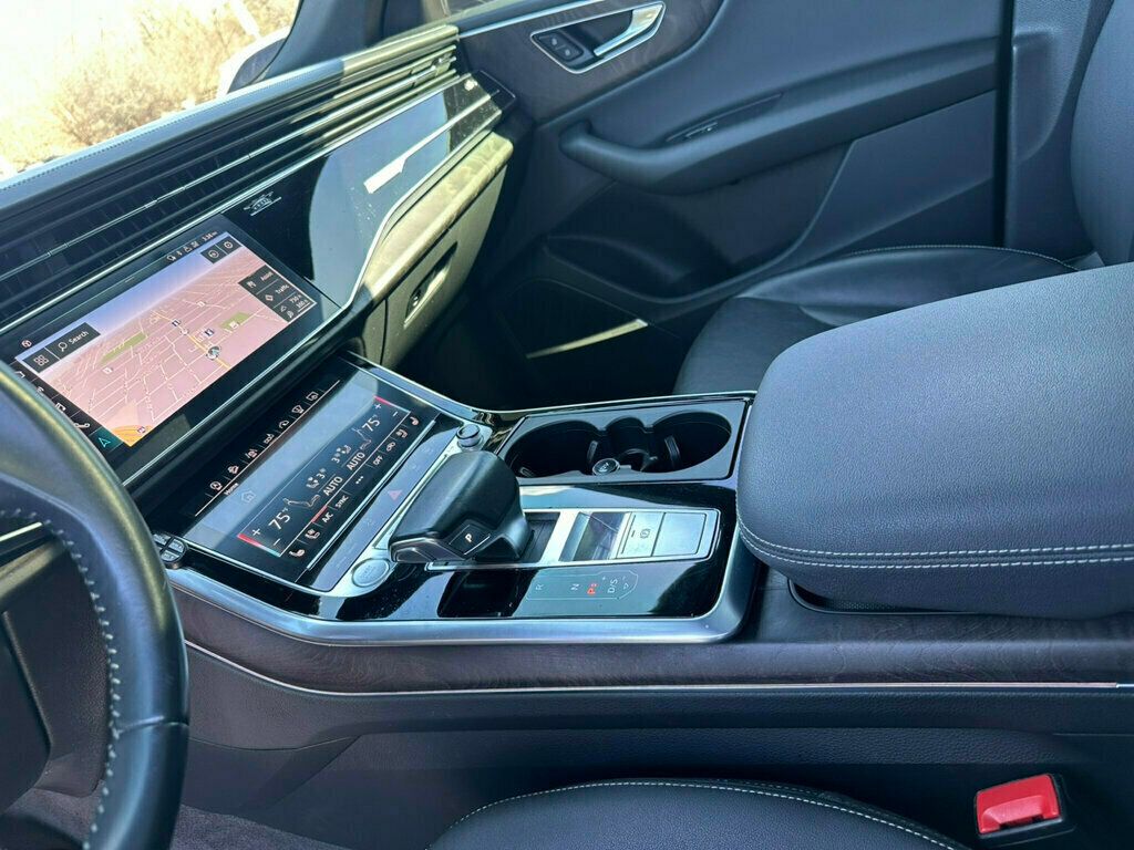 2019 Audi Q8 Prestige 55 TFSI quattro - 22362823 - 24