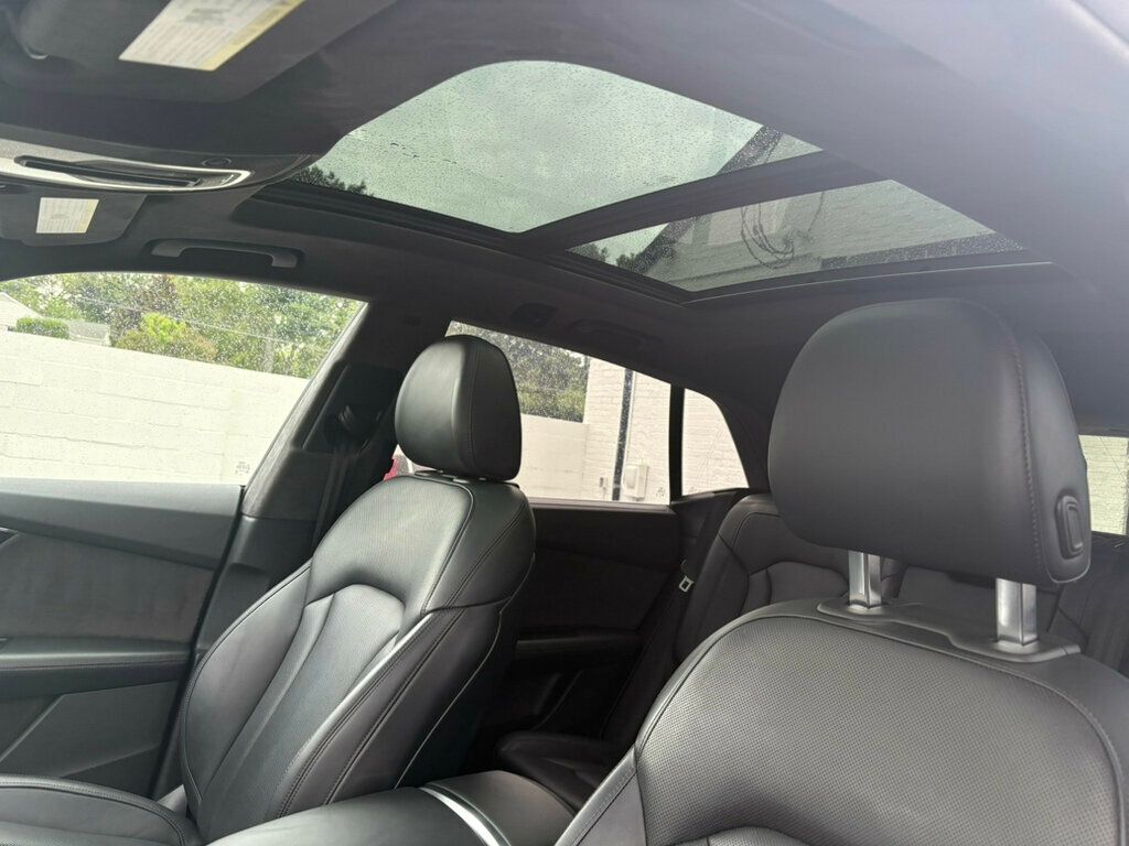 2019 Audi Q8 Prestige photo 11