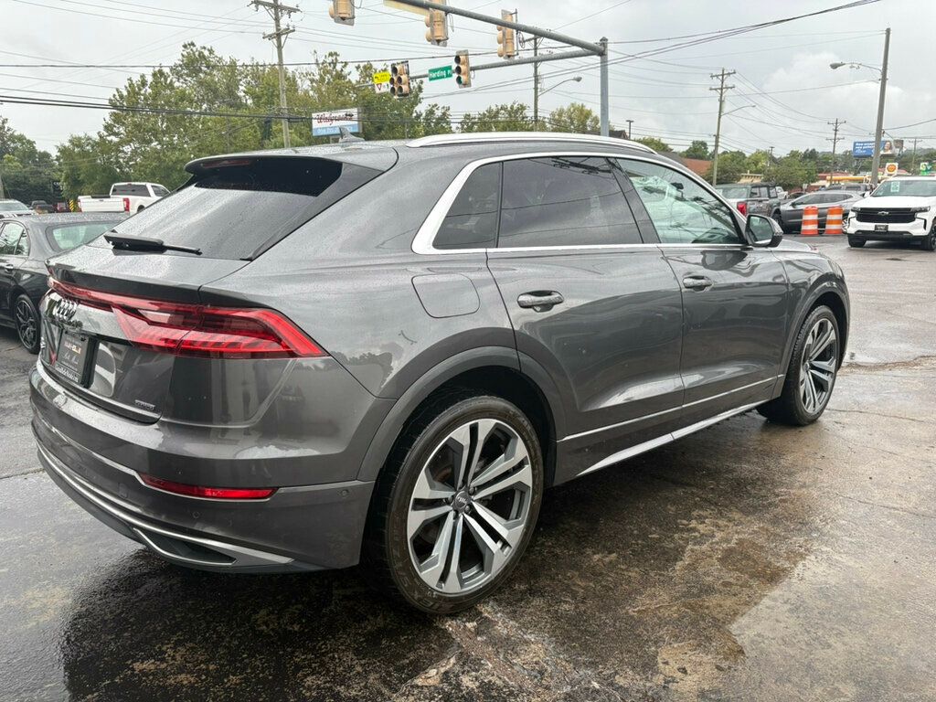 2019 Audi Q8 Prestige photo 5