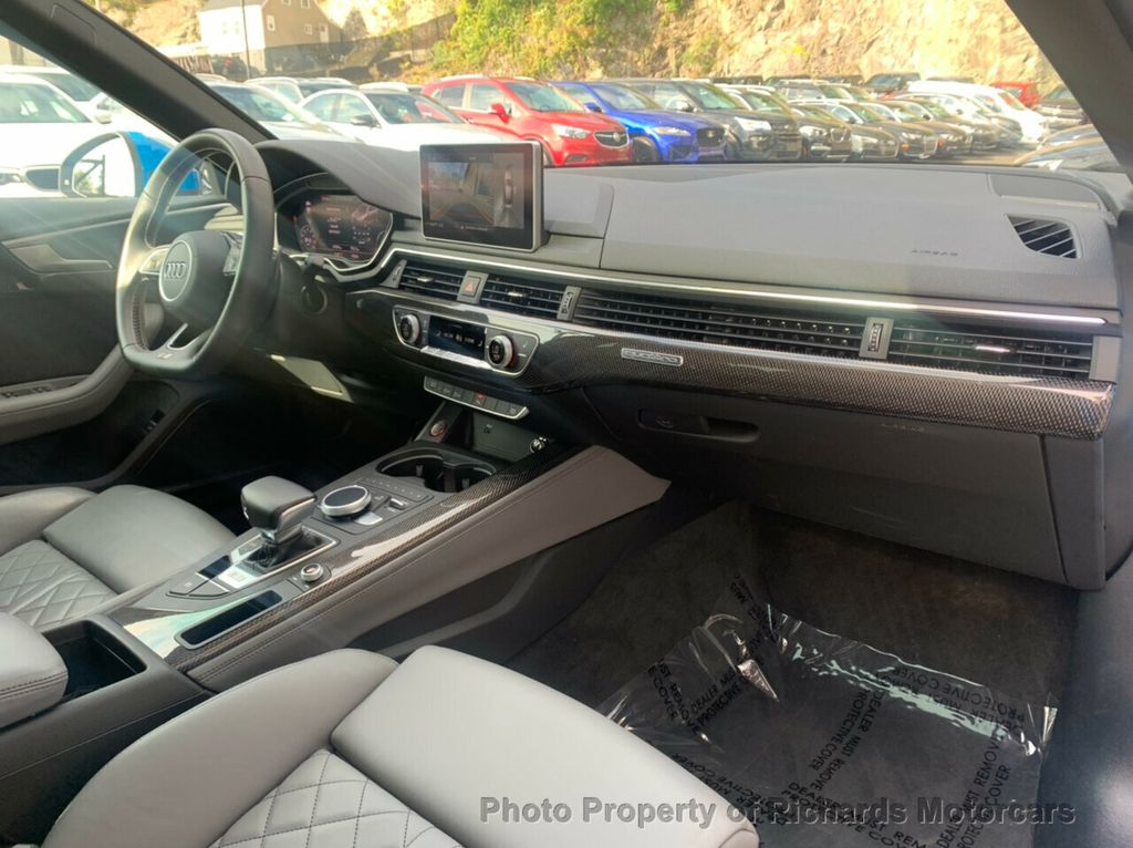2019 Audi S4 3.0 TFSI Prestige quattro AWD - 21046156 - 24
