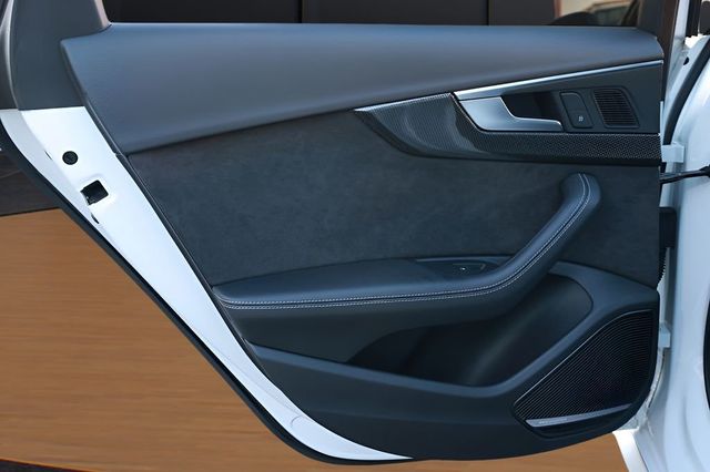 2019 Audi S4 3.0T Premium Plus - 22985975 - 24