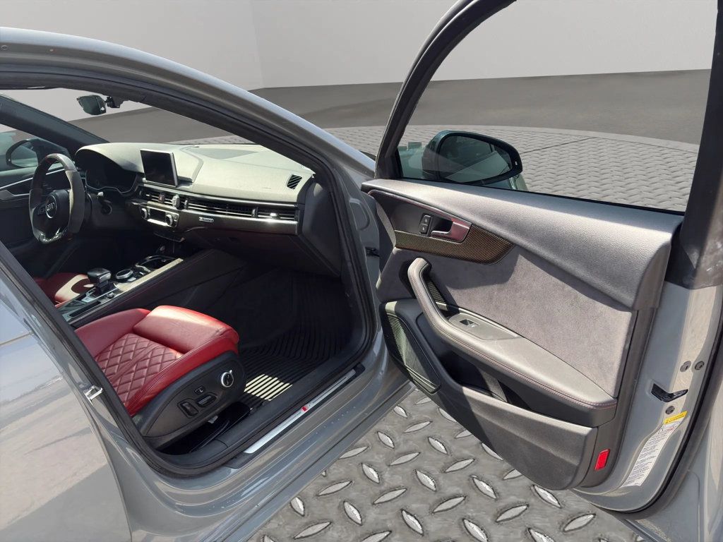 2019 Audi S4 Premium Plus Sedan 4D - 23000480 - 23