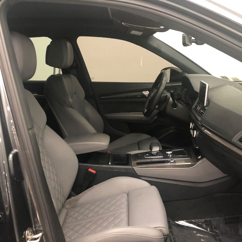 2019 Audi SQ5 3.0T Premium - 21103360 - 10