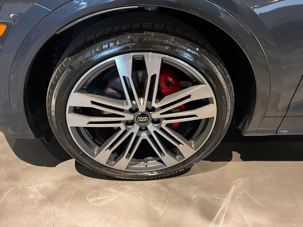 2019 Audi SQ5 Prestige/HtdSeats/360Camera/PanoRoof/AdapCruise/HeadUpDisplay - 23020986 - 9