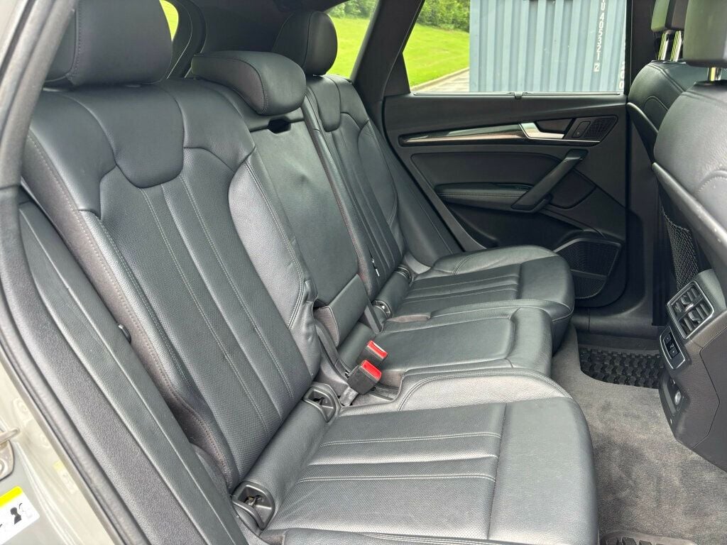 2019 Audi SQ5 SQ5 PREMIUM PLUS QUATTRO BLACK OPTIC PKG LOADED 9K IN OPTIONS!! - 23043583 - 18