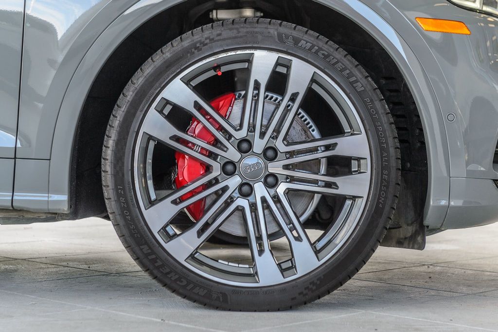 2019 Audi SQ5 SQ5 - PRESTIGE - S SPORT PKG - BLACK OPTIC - QUANTUM GRAY ON RED - 22431469 - 15
